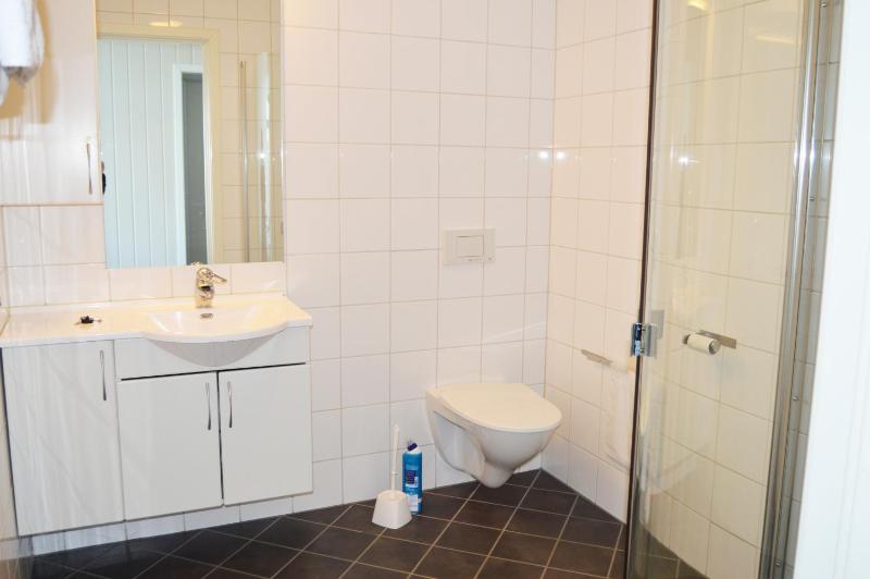 Twin Room image 2