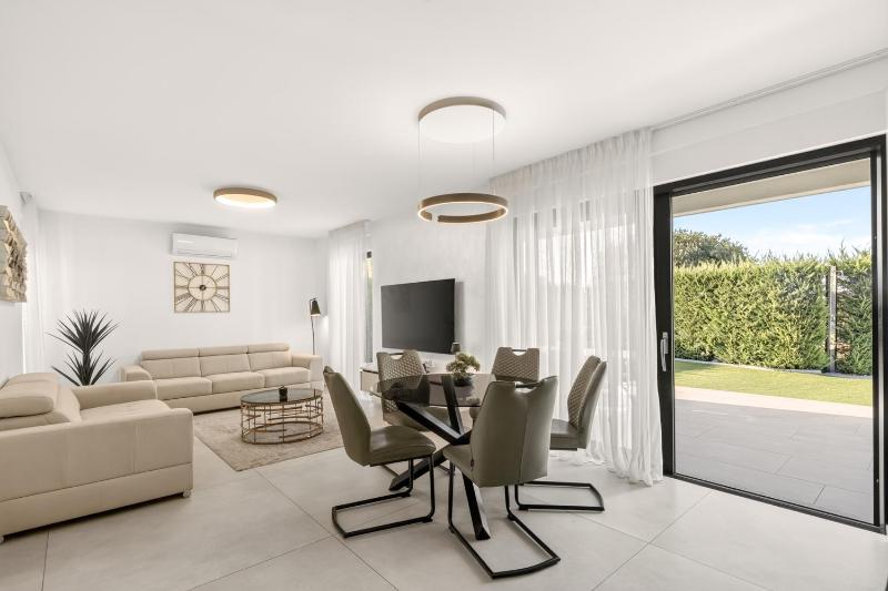 Villa Magna luxury apartments - image 4