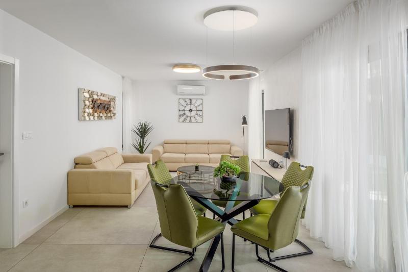 Villa Magna luxury apartments - image 32