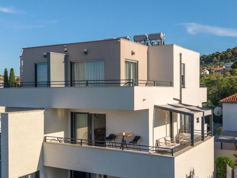 Villa Magna luxury apartments - image 34