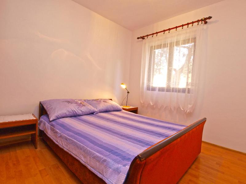 Apartment image 3