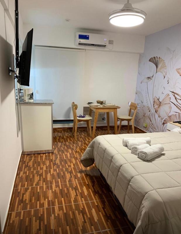 Mi Lugar - image 2