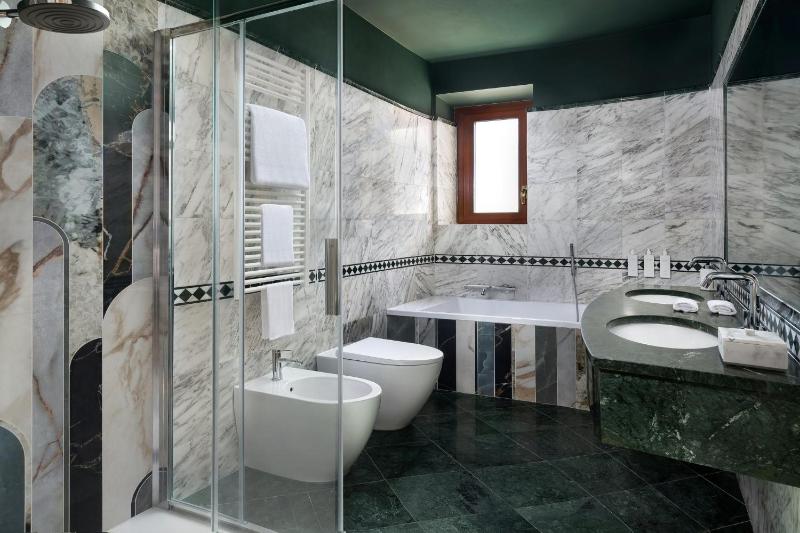 Sina Brufani Hotel - image 27