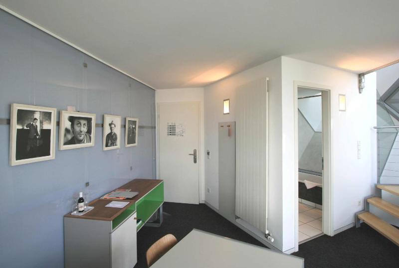 Maisonette Suite with Terrace image 2