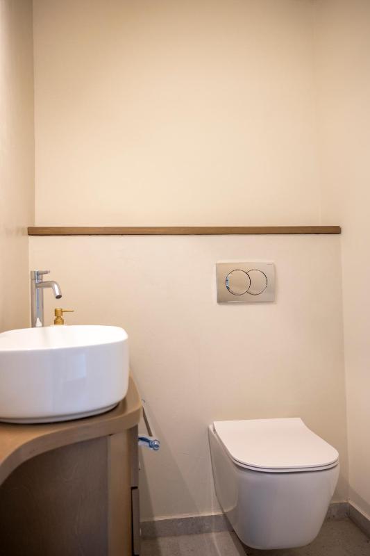 Houseloft Volos SeaView Hub - image 9