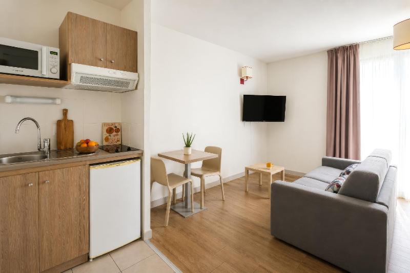 Appart'City Confort Perpignan Centre Gare - image 40