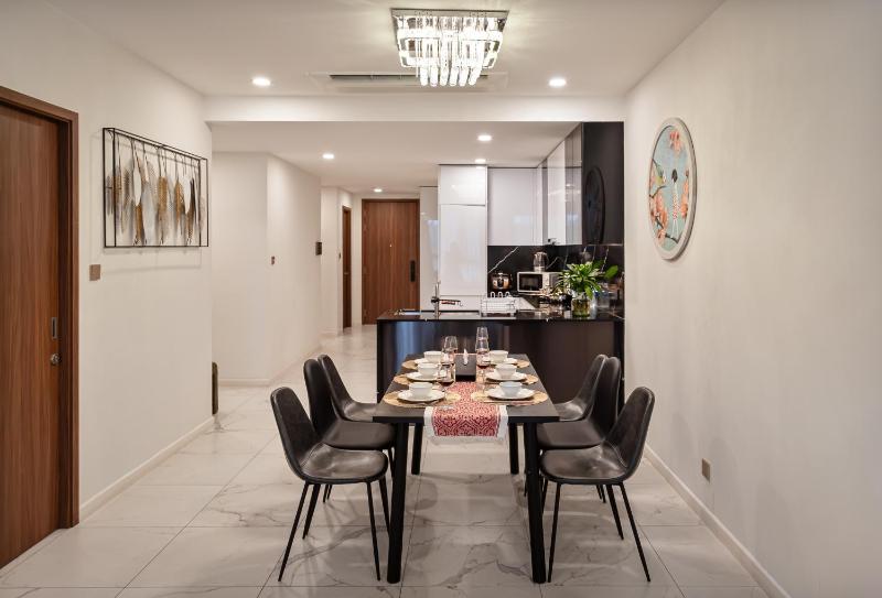 The Metropole Luxury Apartment Collection -Galleria - Opera - The Crest - image 5