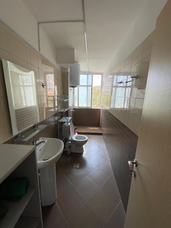 Mateo Apartment - image 2