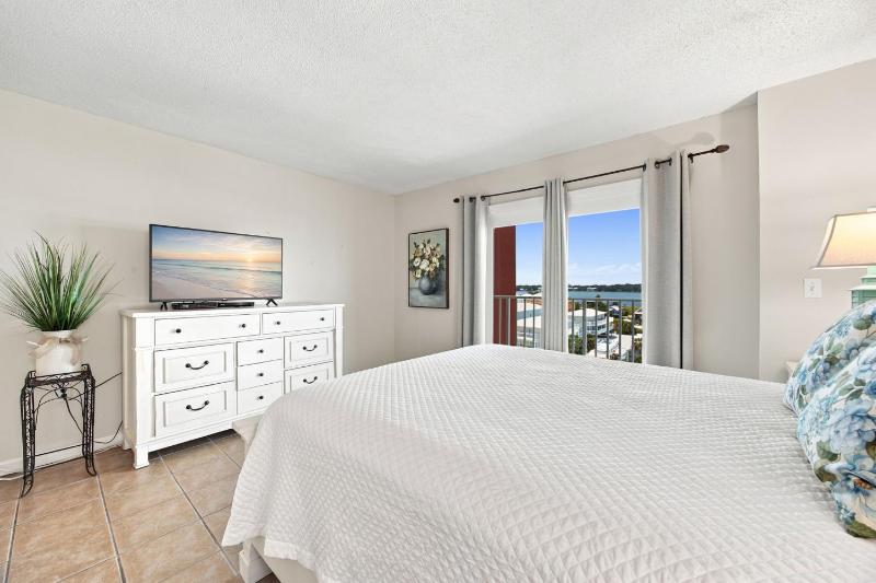 Seacrest 601 - image 36