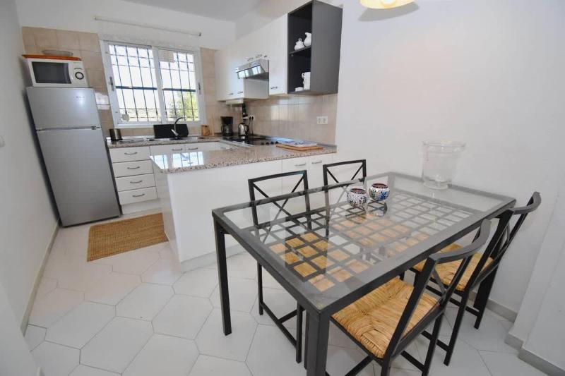 Ground Floor Apt with Pool & Garden Access - image 2