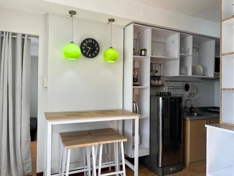 Alba 1BR for 8 Mesaverte | Near SM Ayala Gaisano - image 16