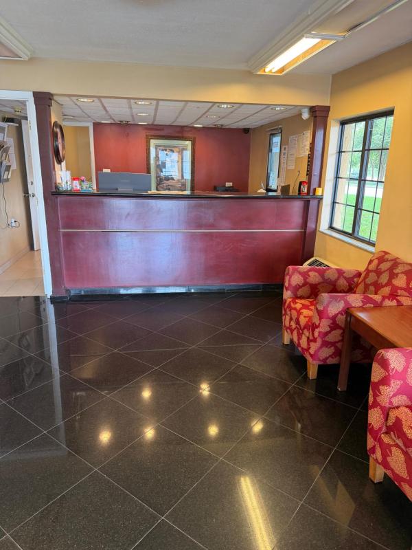 Economy Inn Jax-OP - image 28