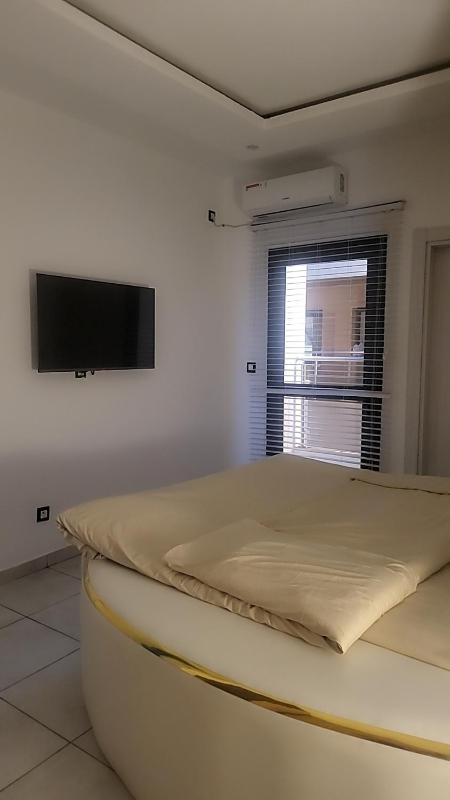 Enorah house - image 1
