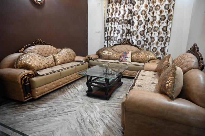 S4 home stay - image 3