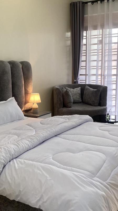 Comfy Stylish studio apartment in Zana Kampala - image 9