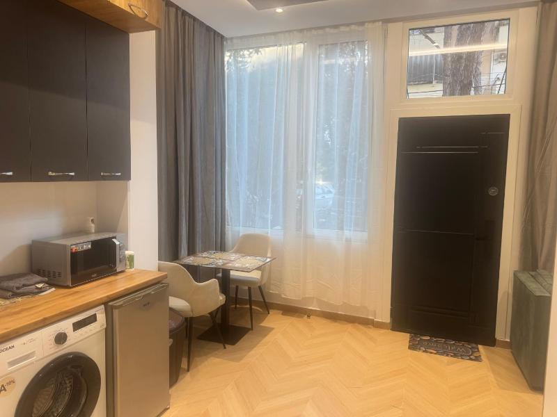 Garden Premium Residence Studios Mali Robit Golem - image 6
