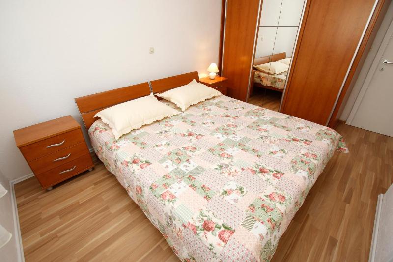 Apartments Dundić - image 21