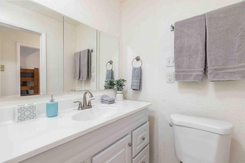 Millcreek Basecamp - Pet friendly and Convenient - image 19