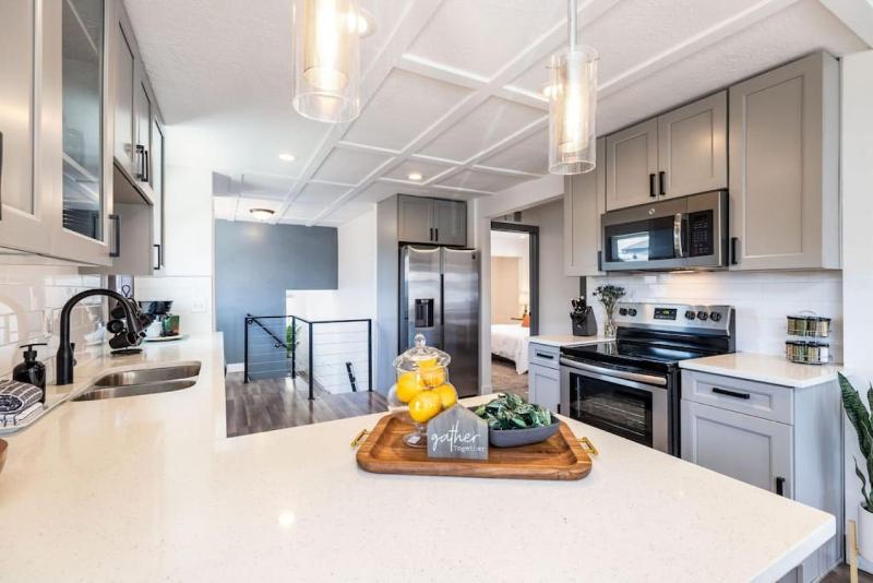 Cottage on Main - Only Minutes to Downtown SLC - image 2