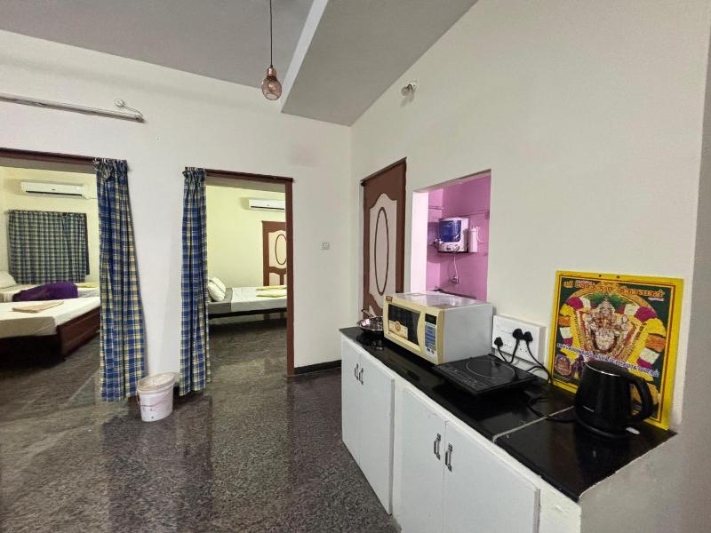 Woodlands 2BHK Villa - image 8