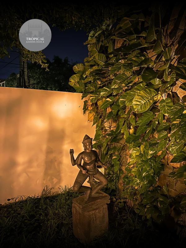 Tropical Garden House - image 14