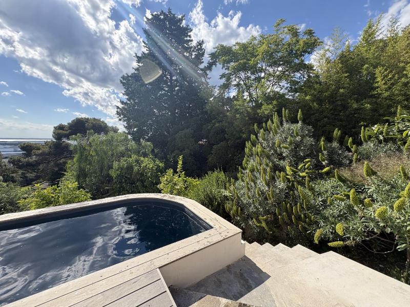 ref90 maison avec piscine et vue mer - image 11