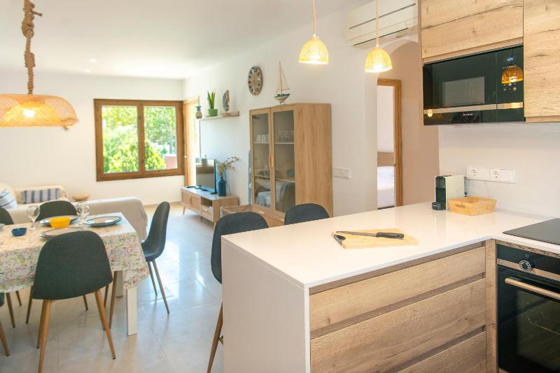 WELCS APARTAMENTO 399 EMP con piscina comunitaria - image 13