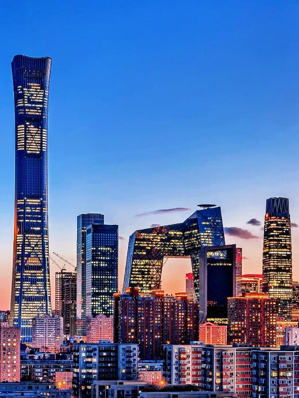 Beijing High-Rise Panoramic European International Mansion- Near Embassy District Forbidden City Temple of Heaven and Bar Street one-way PEK airport pick-up Express collection free laundry free coffee tourist ticket service - image 8