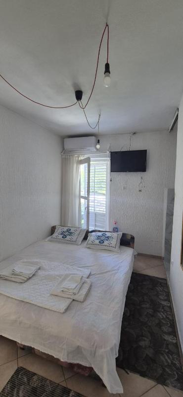 Edessa Apartment - image 10