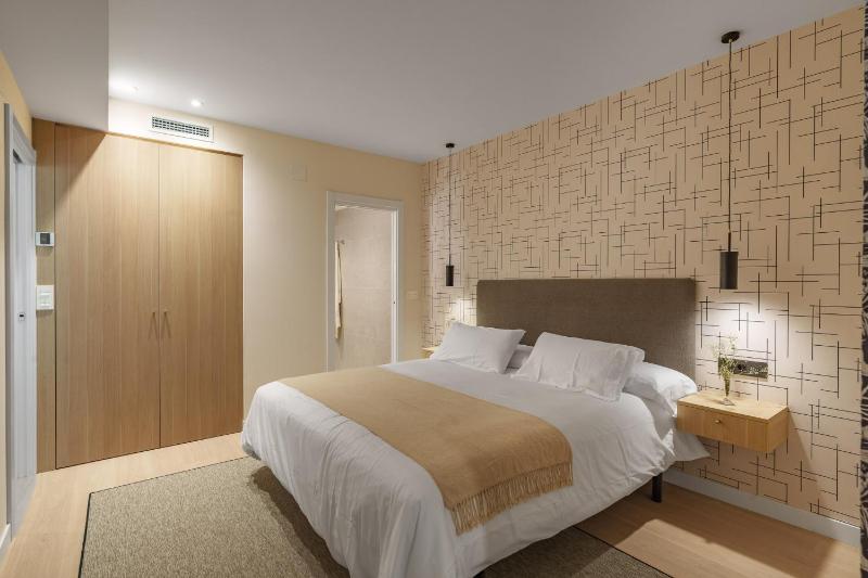 Monthly Triunfo 3 APT by Sweet Home San Sebastian Rentals - image 10