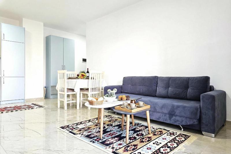 One Bedroom Apartment In Saranda - 001 - Happy Rentals - image 8