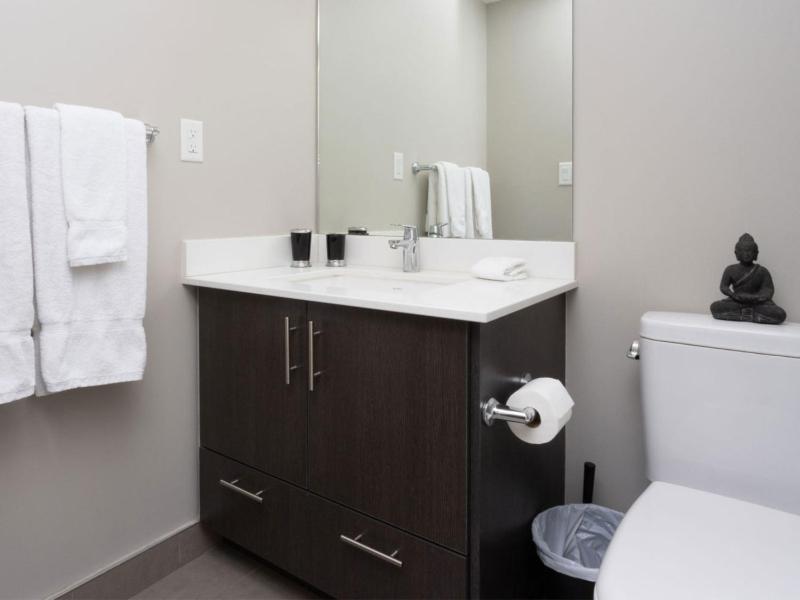 Hendrix Luxury Apartments by Corporate Stays - image 34