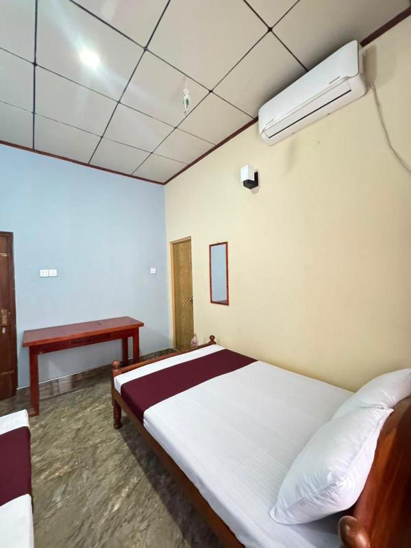 Oya Addara Home Stay - ඔය අද්දර - image 9