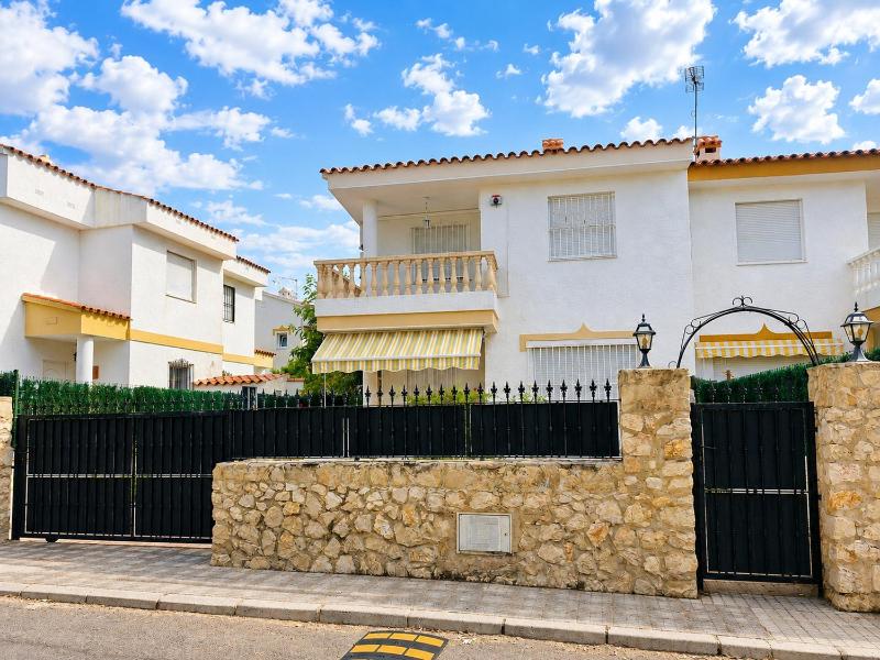 Villa Tres Playas - Gran patio privado - Piscina - ALBERT VILLAS - image 4