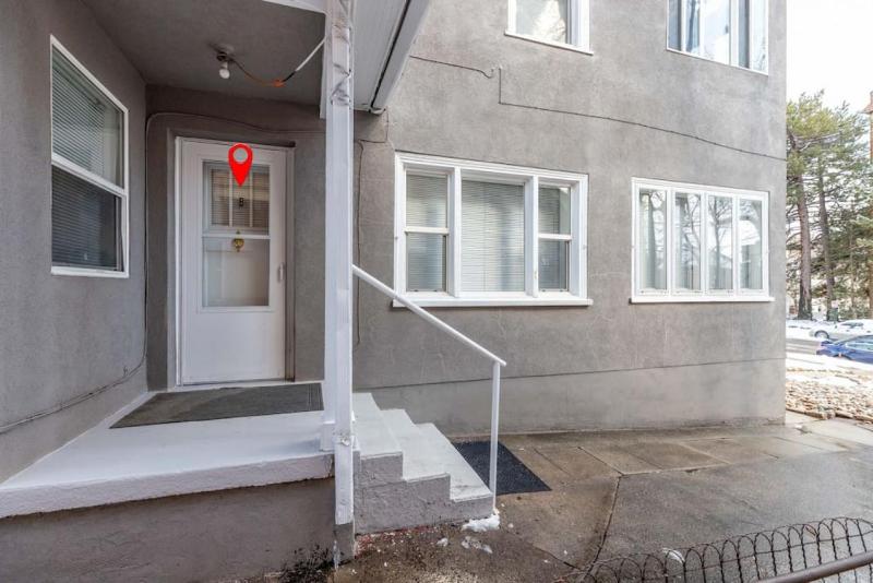 Historic Avenues Downtown Loft - image 15