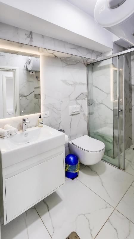 We Love Tirana Blloku Apartments - image 12