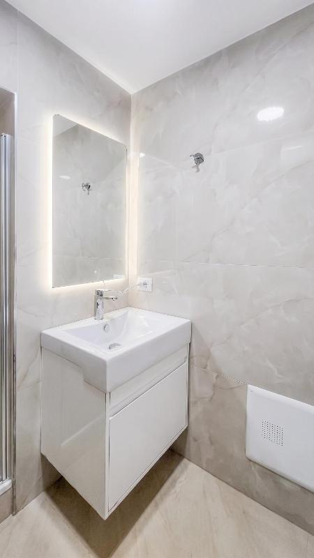 We Love Tirana Blloku Apartments - image 9