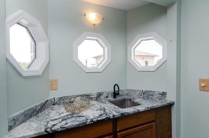 Sea Inn Dreams by Bryant Real Estate - image 26