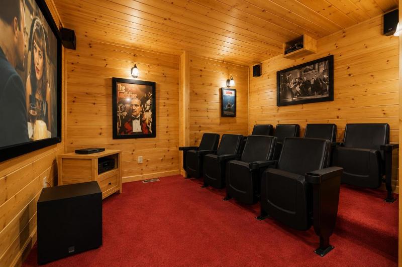 Bigfoot Bungalow free tickets no catch! - image 37