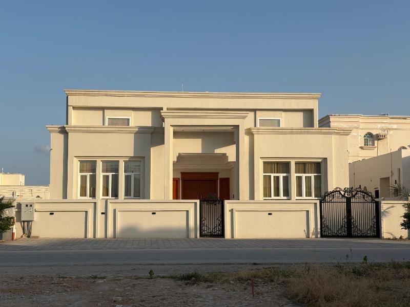 فيلا فاخرة صلالة عوقد - image 12