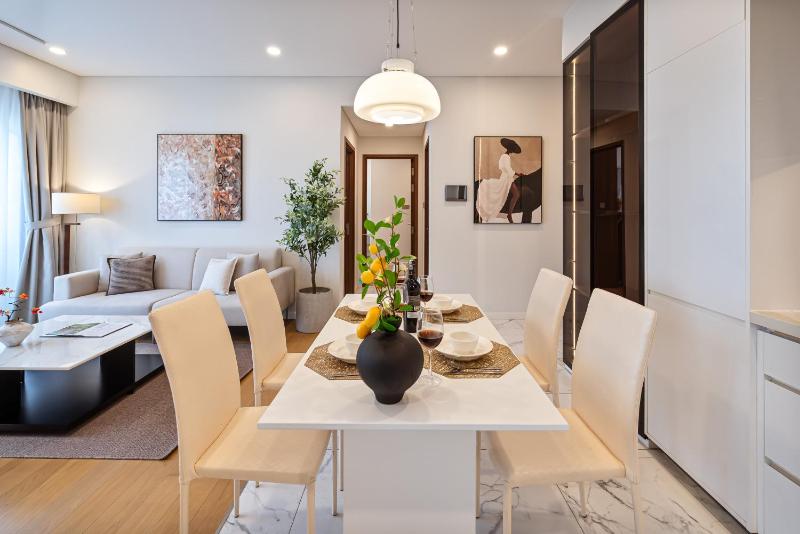 The Metropole Suites & Residences - image 8