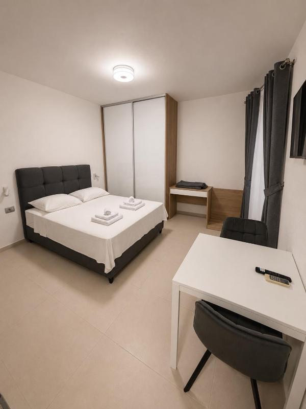 Apartments & Rooms Prižmić - image 17
