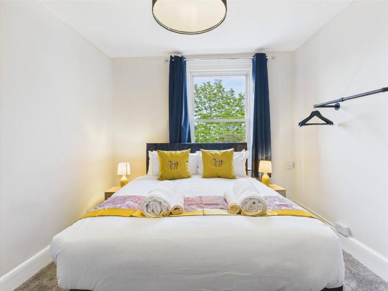 Queens Road by Signature Stays - Modern - Central - image 47