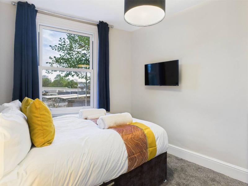 Queens Road by Signature Stays - Modern - Central - image 49