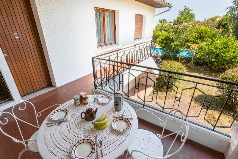 Maison 3 chambres piscine - image 9