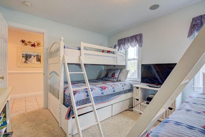 6085 - Woodstock - image 31