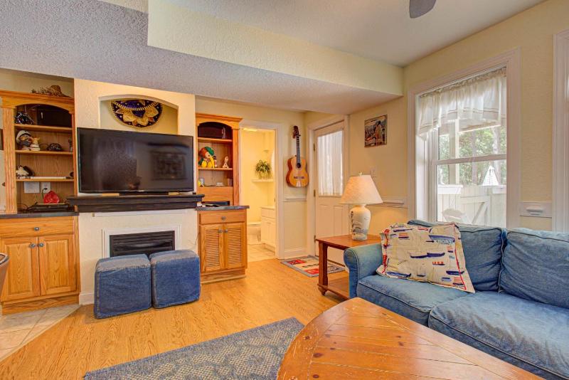 6085 - Woodstock - image 6