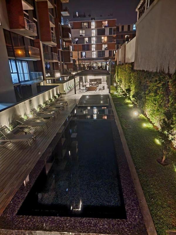 Apartamento moderno y centrico - image 12