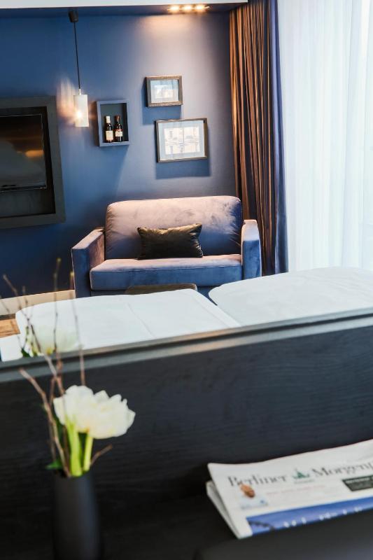 Streetlife & Big image 4