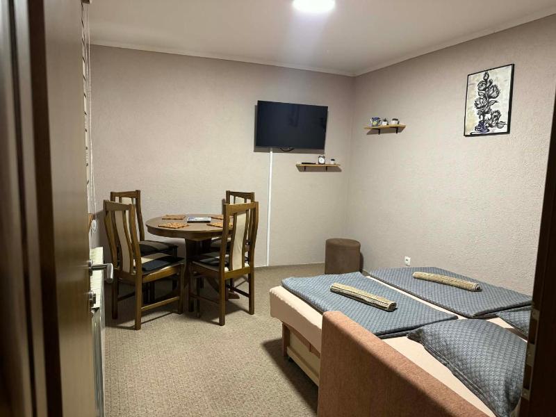 Princips Apartment - image 5